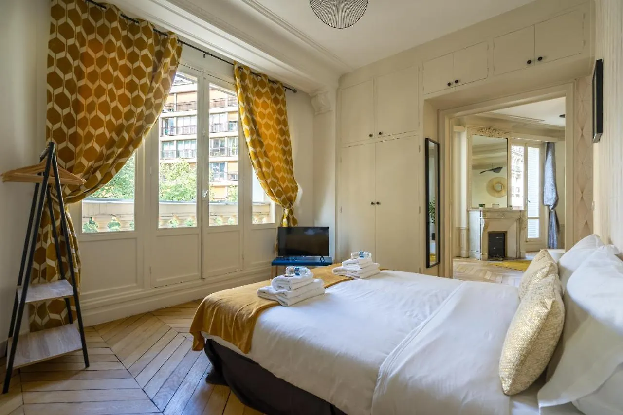 Cmg - Mozart 2 Apartment Paris France